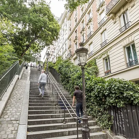Montmartre : Parvis Du Sacre Coeur Апартаменты
